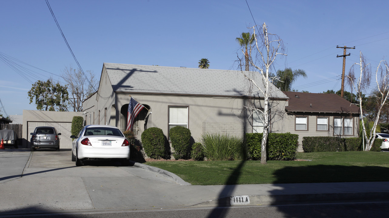 Hidden Valley Apartments in Fullerton, CA - Foto de edificio