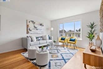 378 Mangels Ave in San Francisco, CA - Building Photo - Building Photo