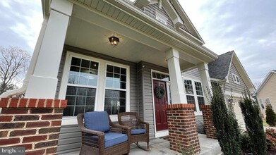 38 Sutter Dr in Fredericksburg, VA - Building Photo - Building Photo
