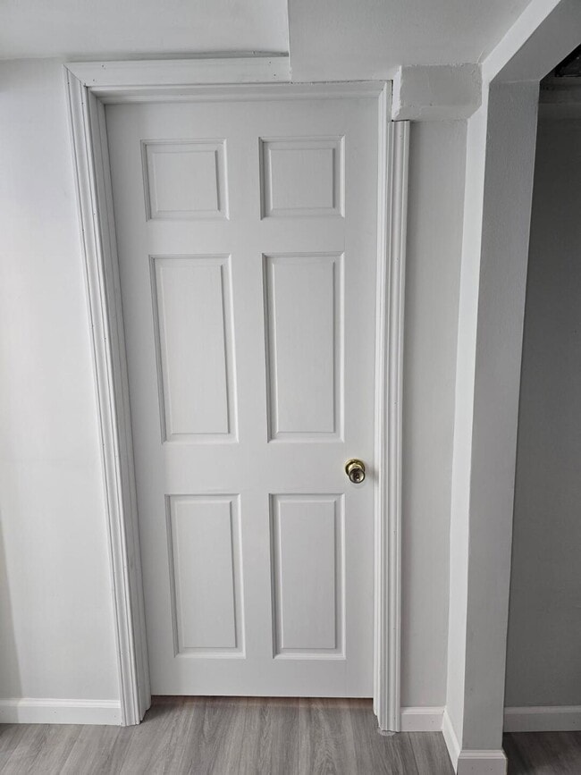 655 S 7th Ave in West Bend, WI - Building Photo - Building Photo