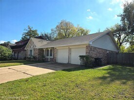 11931 Tanager St in Houston, TX - Building Photo