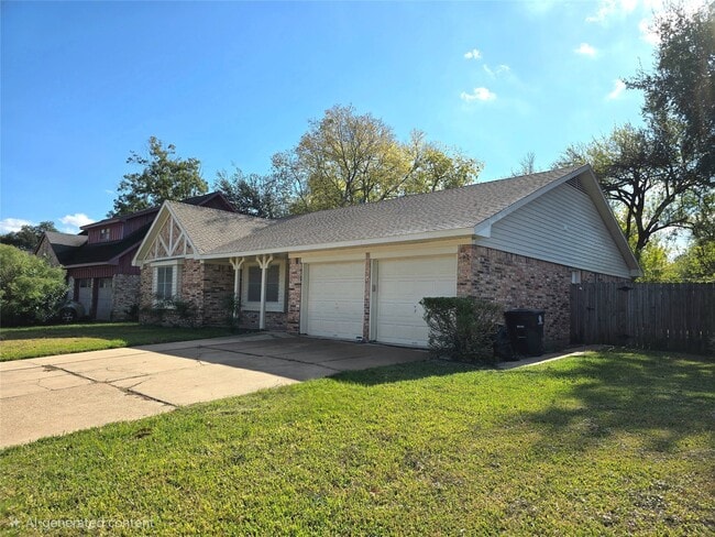 property at 11931 Tanager St