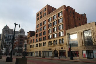 The Belesario in Buffalo, NY - Foto de edificio - Building Photo