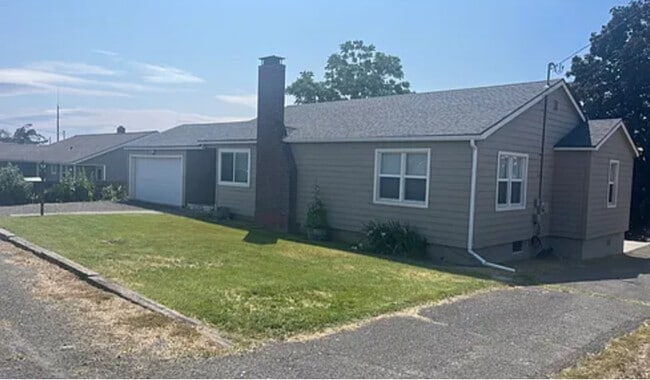 property at 501 Grandview Ave