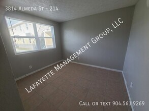 3814 Almeda St in Jacksonville, FL - Building Photo - Building Photo