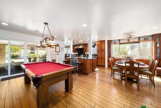 3464 Carlsbad Blvd in Carlsbad, CA - Building Photo - Building Photo