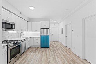 2505 Central Ave in Union City, NJ - Building Photo - Building Photo