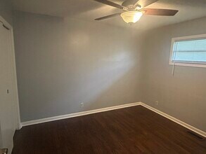 103 Wall St in Owens Cross Roads, AL - Building Photo - Building Photo