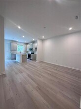 890 Spring Palms Lp in Alafaya, FL - Building Photo - Building Photo