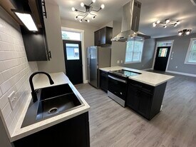 1040 S Malott St, Unit Unit B in Sheridan, IN - Building Photo