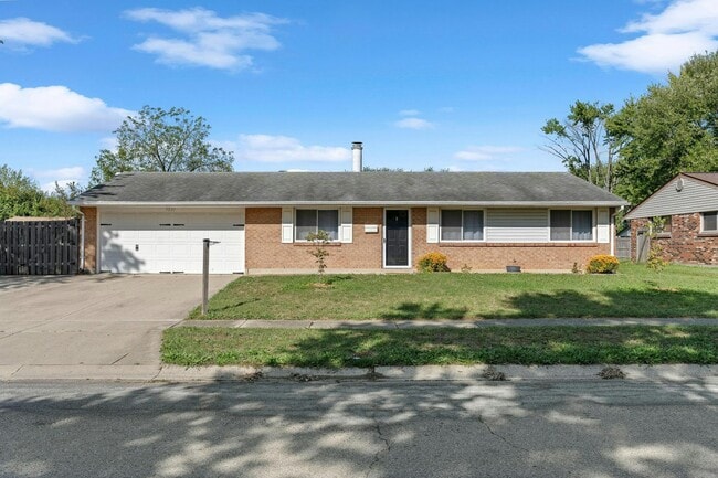 5021 Pathview Dr in Dayton, OH - Building Photo - Building Photo