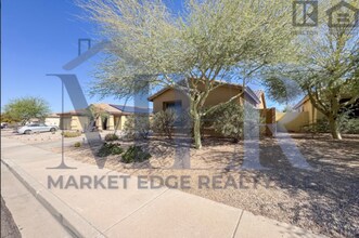 17552 W Canyon Ln in Goodyear, AZ - Building Photo - Building Photo