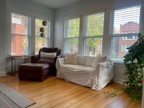 5439 W Dakin St in Chicago, IL - Building Photo - Building Photo
