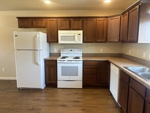 2015 Lake Hills Dr in Billings, MT - Building Photo - Building Photo