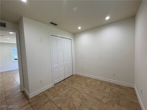 5301 Coronado Pkwy in Naples, FL - Building Photo - Building Photo