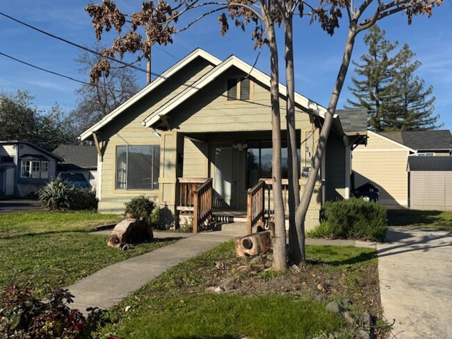 property at 314 W Jackson St