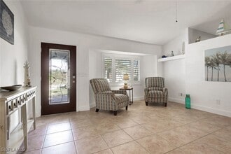 1324 SW 1st Ave in Cape Coral, FL - Building Photo - Building Photo