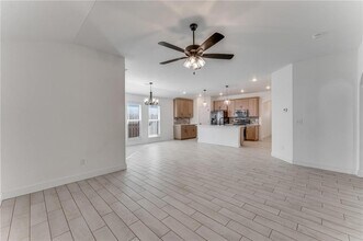 561 Stoneseed St in Centerton, AR - Building Photo - Building Photo