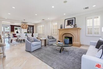 1471 S Crest Dr in Los Angeles, CA - Building Photo - Building Photo