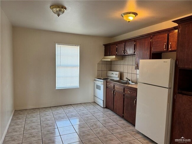 6 Ashley Ave in Mission, TX - Building Photo - Building Photo