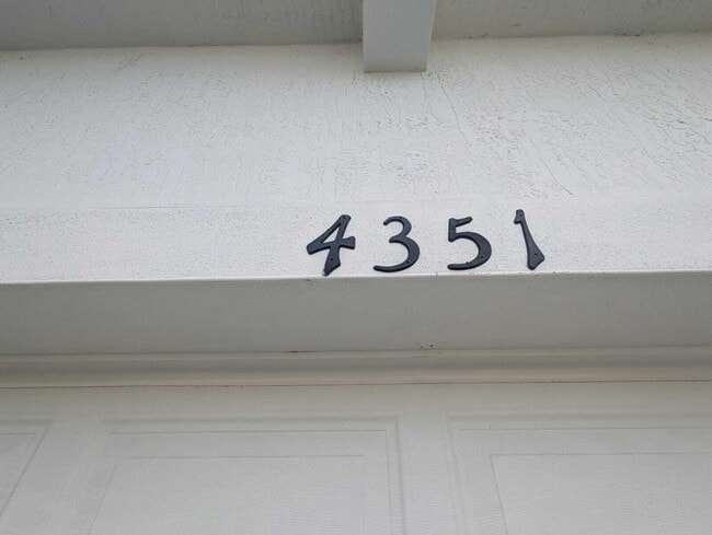 4351 Pond Lily Ln in Greenacres, FL - Building Photo - Building Photo