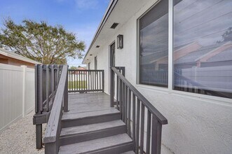 229 SW 1st Ave in Delray Beach, FL - Building Photo - Building Photo