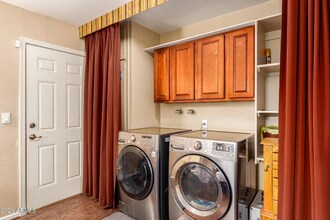 10415 W Cameo Dr in Sun City, AZ - Building Photo - Building Photo