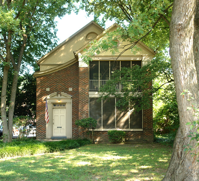 2162-2166 Washington Ave in Memphis, TN - Building Photo - Building Photo