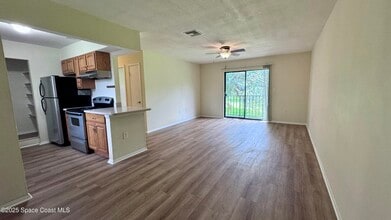 2216 Flower Tree Cir in Melbourne, FL - Building Photo - Building Photo
