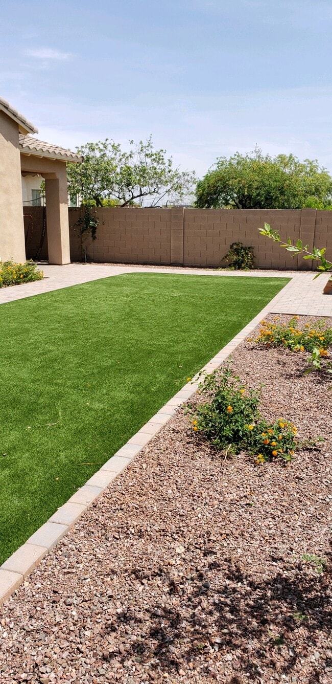 20403 W Monarch Ct in Buckeye, AZ - Building Photo - Building Photo