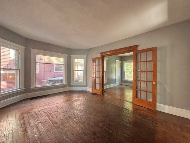 property at 411 Oak St