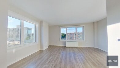 178-02 Hillside Ave. in Queens, NY - Building Photo - Building Photo