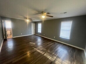 5118 Blacksmith Dr in Memphis, TN - Building Photo - Building Photo