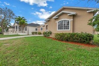 7380 Pebble Beach Ln in Seminole, FL - Building Photo - Building Photo