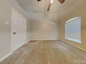 13233 Evergreen Dr in Fort Worth, TX - Building Photo - Building Photo