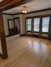 2411 N Cramer St, Unit 2411 N Cramer St in Milwaukee, WI - Foto de edificio - Building Photo