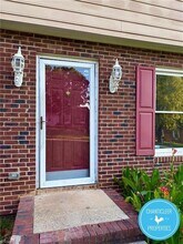 6 Lord Foxley Ct in Greensboro, NC - Foto de edificio - Building Photo