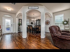 5705 Beckon Fls in Waco, TX - Building Photo - Building Photo