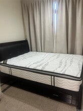 35-21 Farrington St in Queens, NY - Building Photo - Building Photo