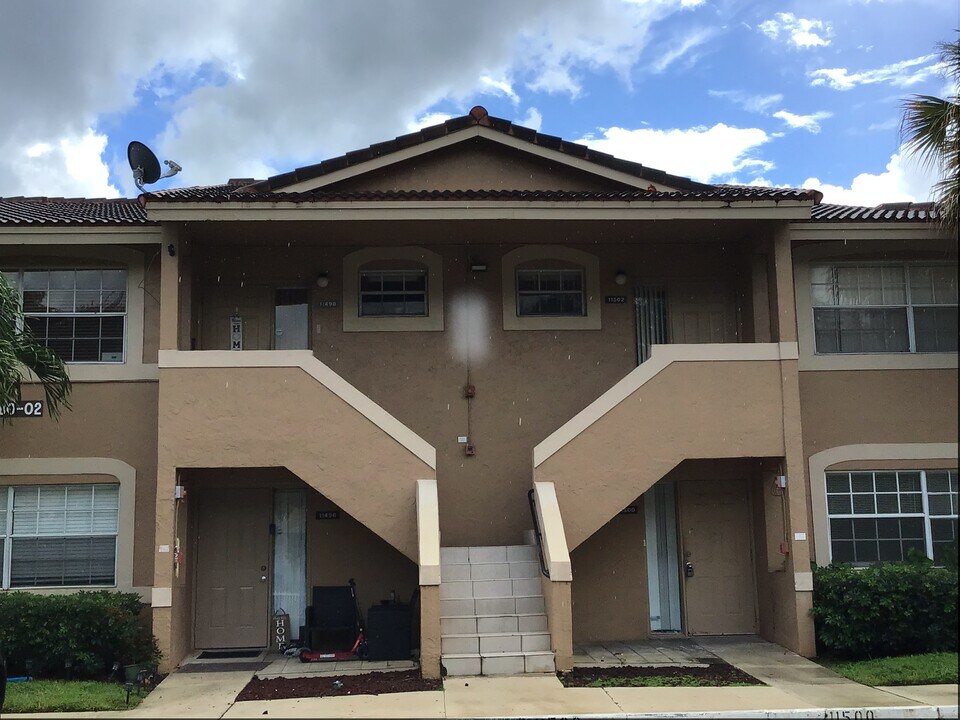 11502 NW 43rd St, Unit 11502 in Coral Springs, FL - Foto de edificio