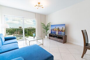 3256 SW 22nd Terrace in Miami, FL - Building Photo