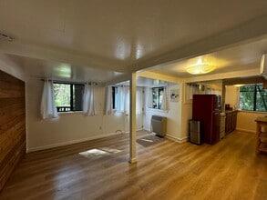 14926 Canyon 1 Rd in Rio Nido, CA - Building Photo - Building Photo