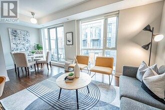 45 Sousa Mendes St in Toronto, ON - Building Photo - Building Photo