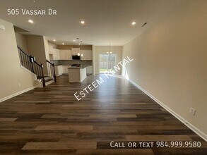 505 Vassar Dr in Durham, NC - Building Photo - Building Photo