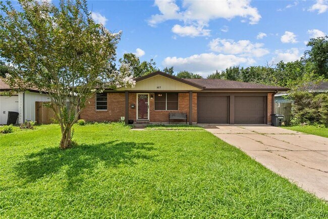 property at 807 Temple Dr