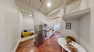 Reading Lofts in Reading, PA - Foto de edificio - Building Photo