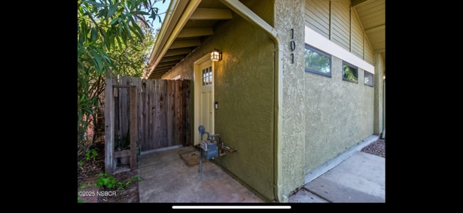 1572 Rhinestone Ct in Santa Maria, CA - Building Photo - Building Photo