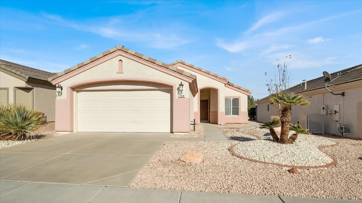 508 Bonnie Brook Pl in Henderson, NV - Building Photo