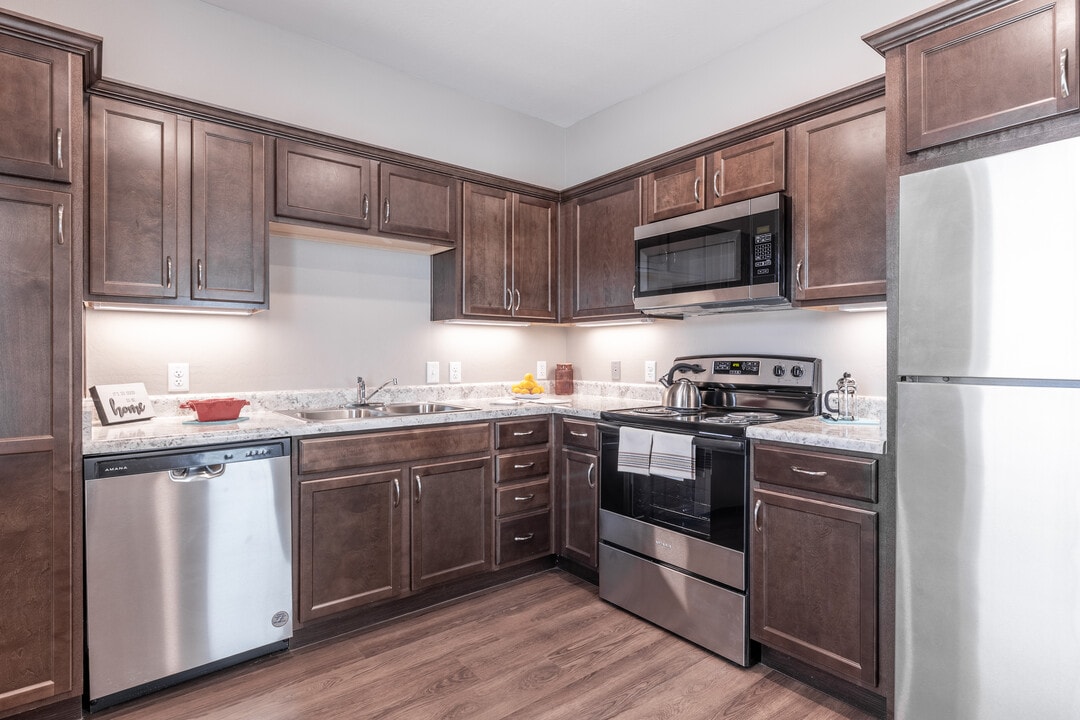 Sunset Vista Estates in Apache Junction, AZ - Building Photo