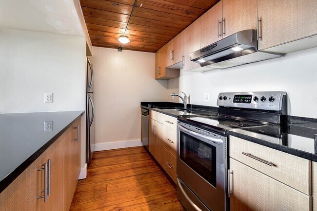 313 Arch St in Philadelphia, PA - Building Photo - Building Photo